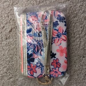 🔥🔥NWT/IN PLASTIC. LILLY PULITZER zip top wallet